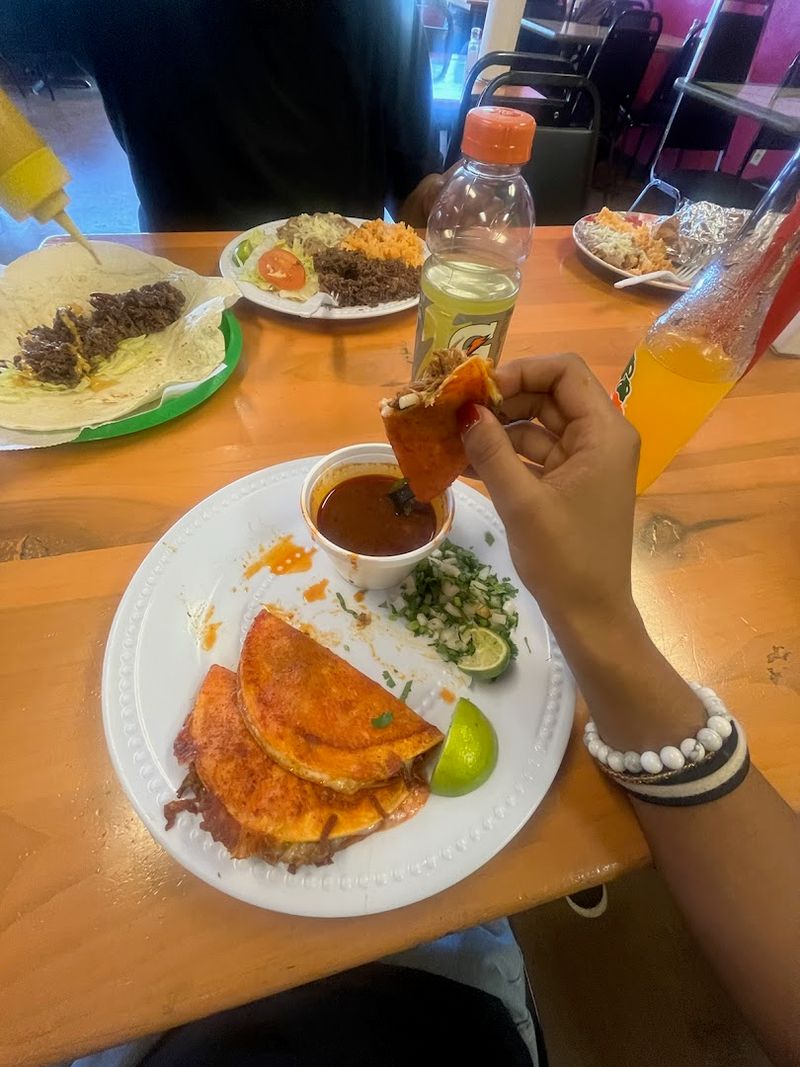 The Hours Tell You Everything About the Crowd