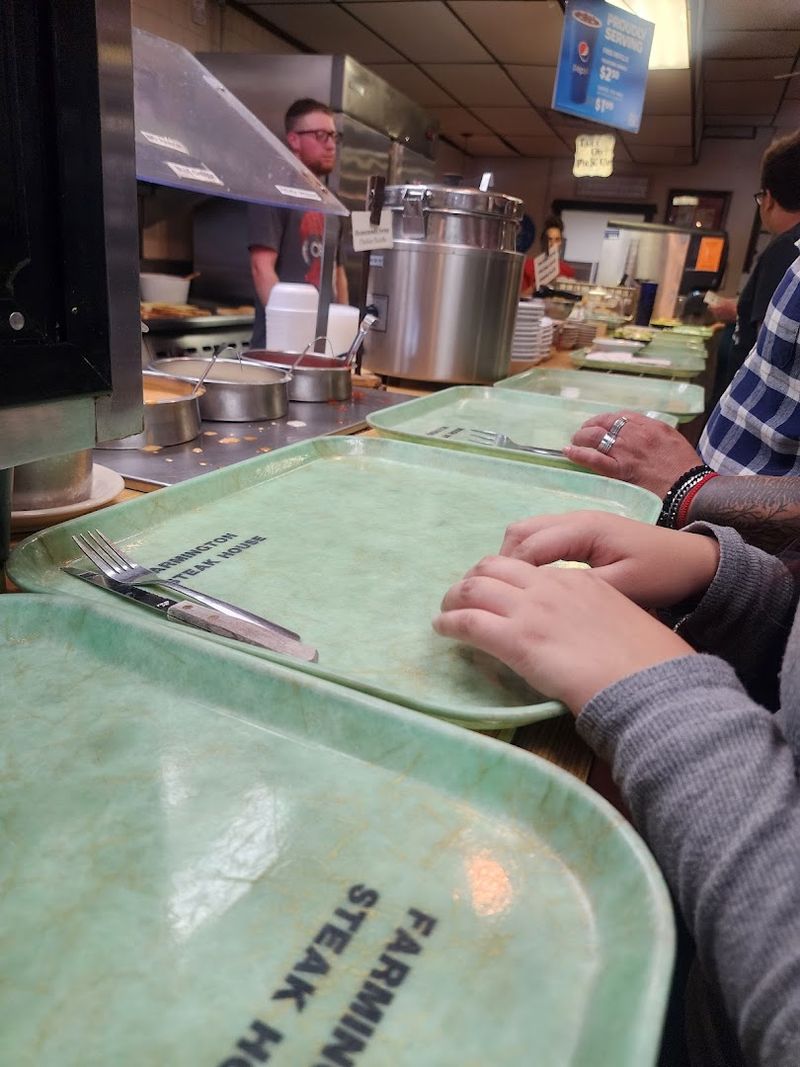 The Cafeteria-Style Setup That Wins Everyone Over