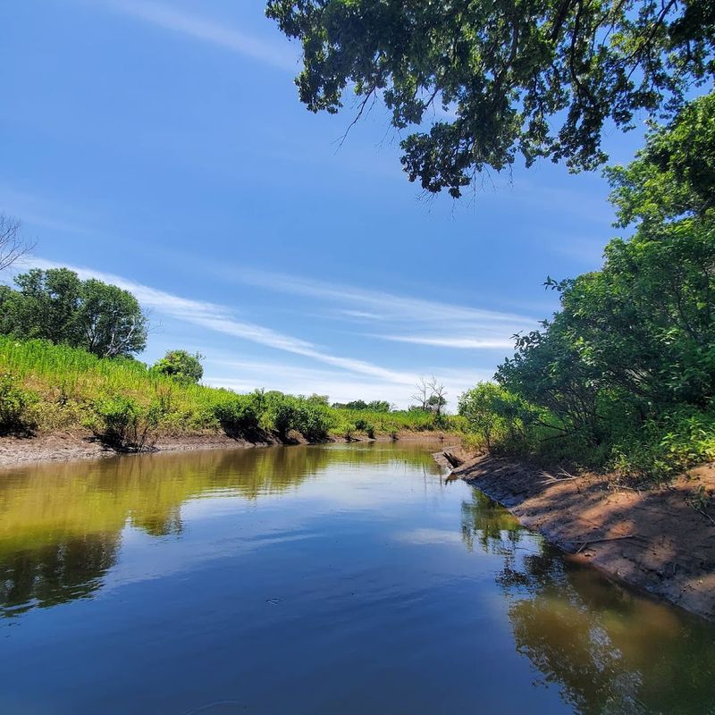 The Scale of Kaw Lake Will Genuinely Surprise You