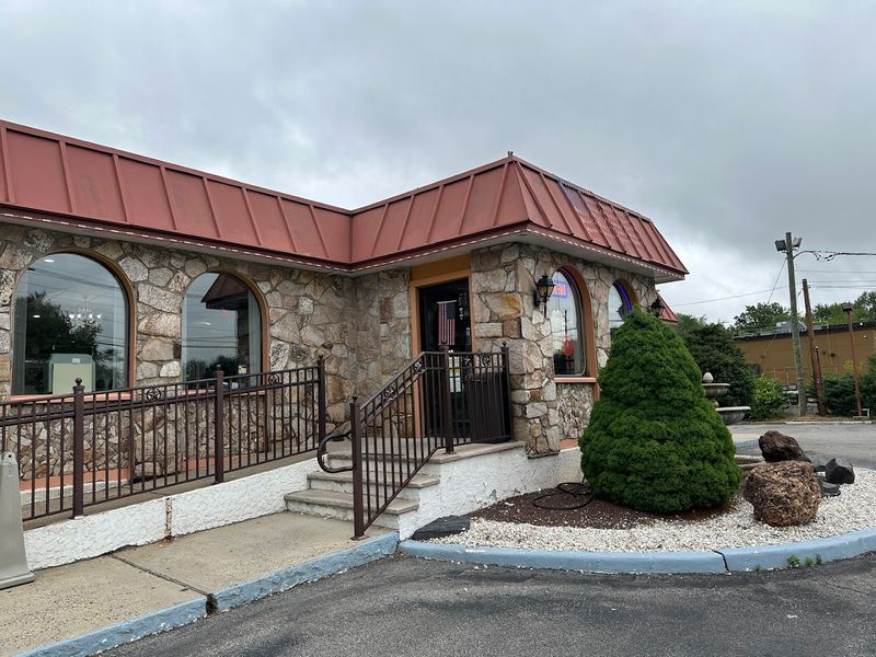 Parking, Location, and Everything That Makes It Easy to Visit