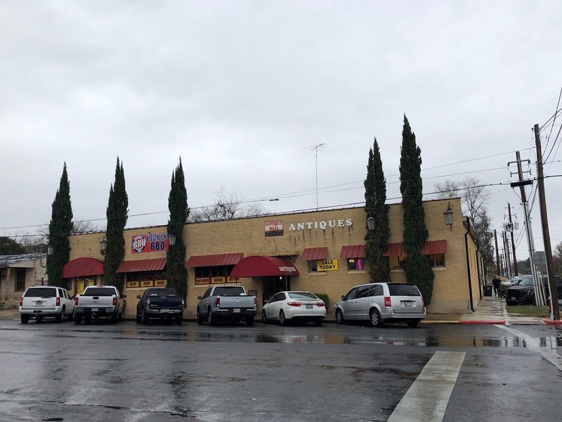 A Multi-Vendor Setup That Keeps Every Visit Fresh