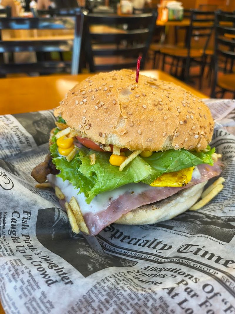 The Brazilian Burger Tradition Behind Every Bite