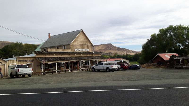 First Impressions of the Cafe Building