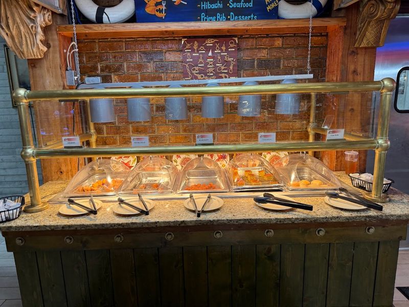 Steamed And Raw Bar Picks Add Variety