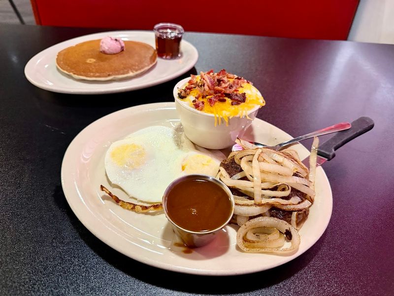 Morning hours that reward the early riser