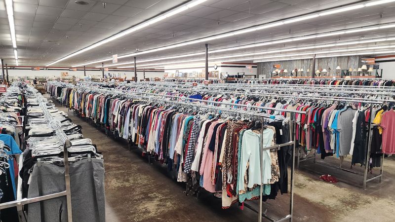 The Foundry Superthrift - 1636 2nd Ave SW, Cullman, AL 35055