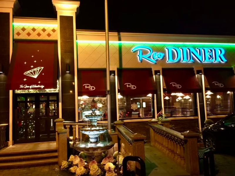 New Jersey's First 24-Hour Diner and What That Means