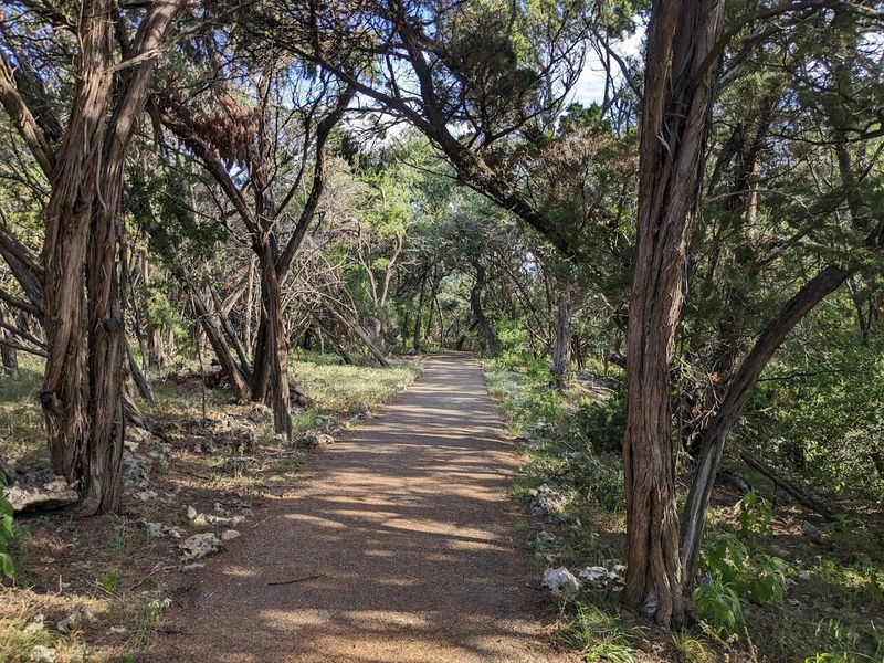 Stillhouse Hollow Nature Preserve Trail 