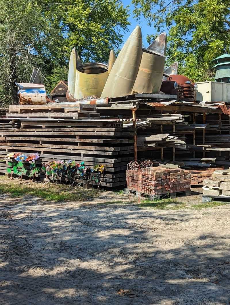 Reclaimed Building Materials for Restoration Projects