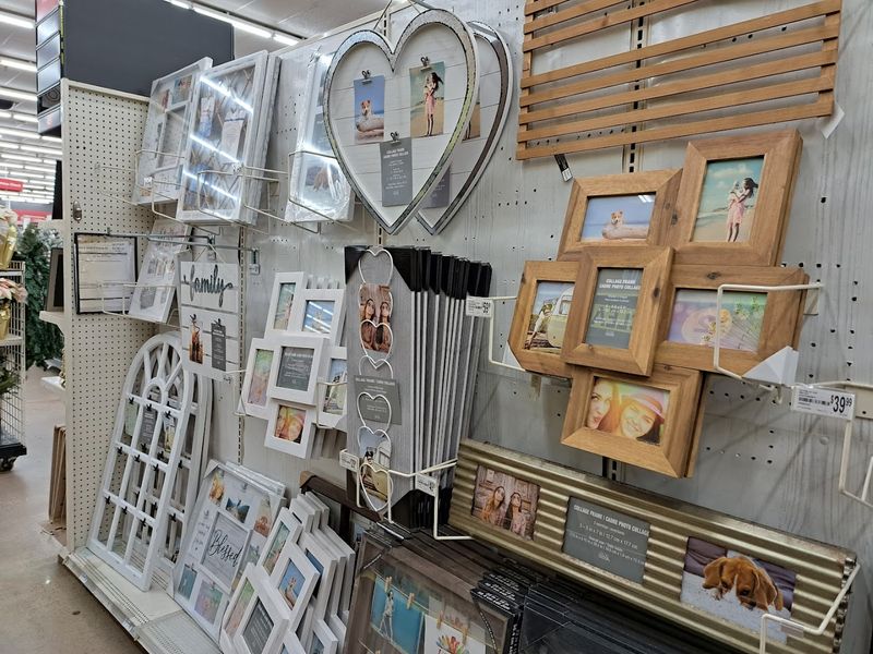 Custom Framing Services Worth Talking About