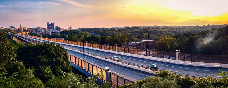 Grant Street Bridge (Akron, 1979)