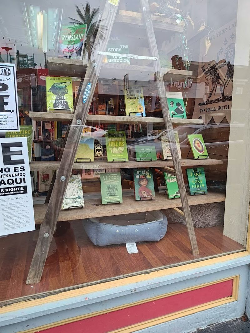 Online Ordering with In-Store Pickup Makes Life Easier