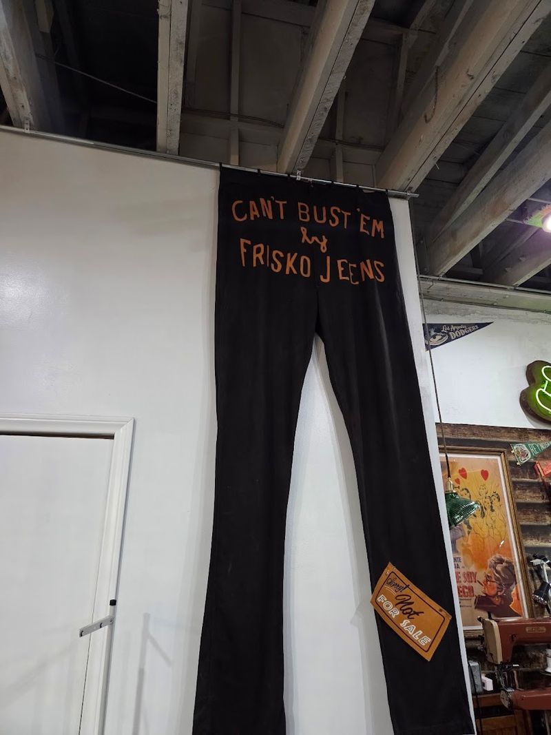 Accessories That Complete The Time Machine Effect