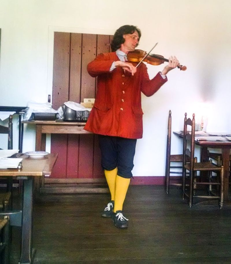 Live Music That Sets the Perfect Mood