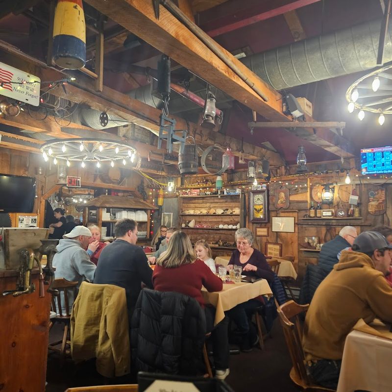 The Atmosphere Inside the Dining Room