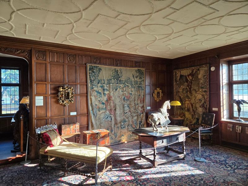 Tour the Hermitage Museum and Gardens (Norfolk)