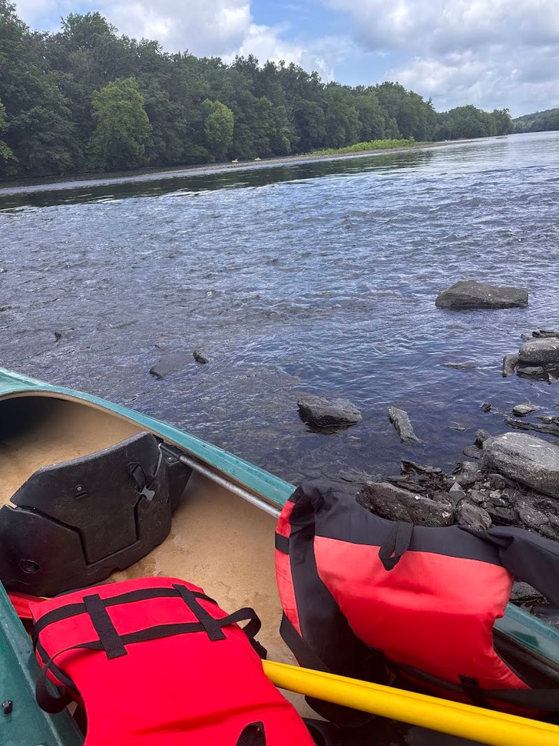 Kayaking and Canoeing the Delaware River's Calm Stretches