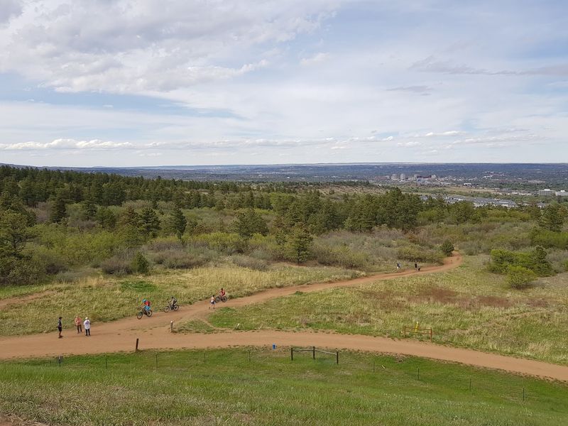 Stratton Open Space – Ridge Trail