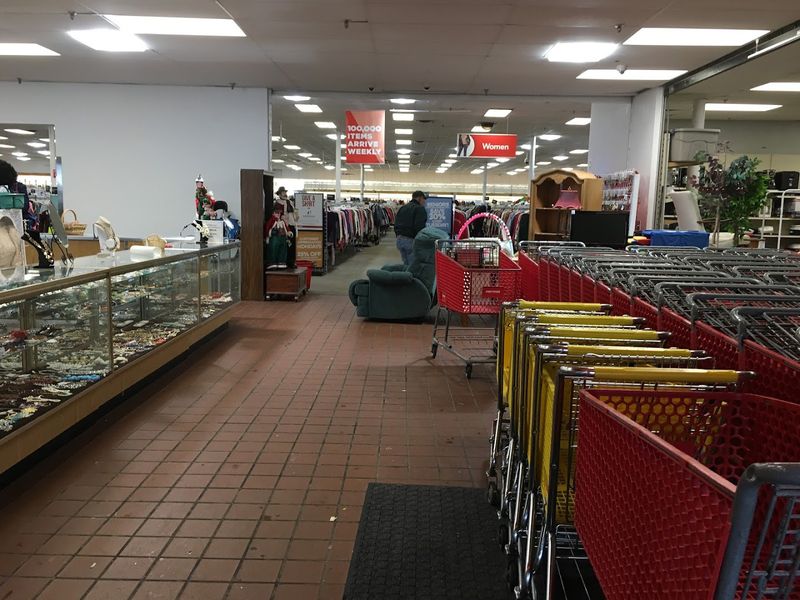 Member Discounts and Savings That Actually Add Up