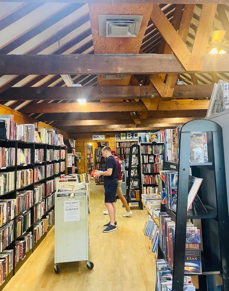 The Store Layout Makes Browsing a Pleasure