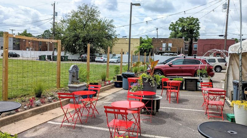 Outdoor Seating for Those Perfect Richmond Mornings