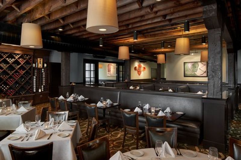 Dining On-Site at Shoemakers American Grille and Waterstone Pizza