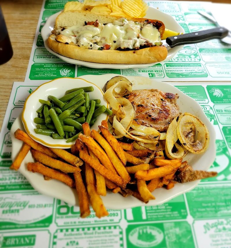 Lunch Specials That Make Midday Worth Celebrating