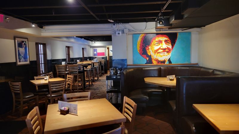 Service That Matches The Energy Of The Room