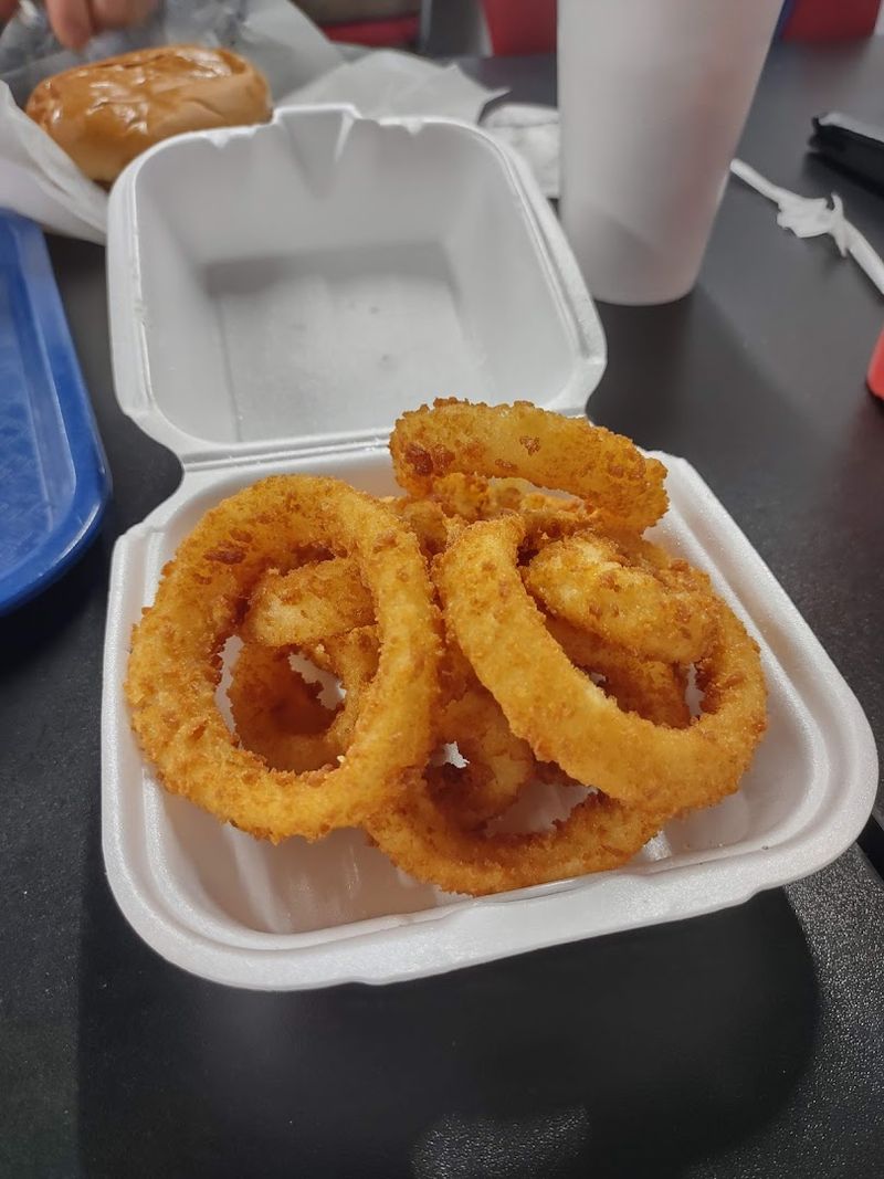 Golden Onion Rings Worth Every Bite