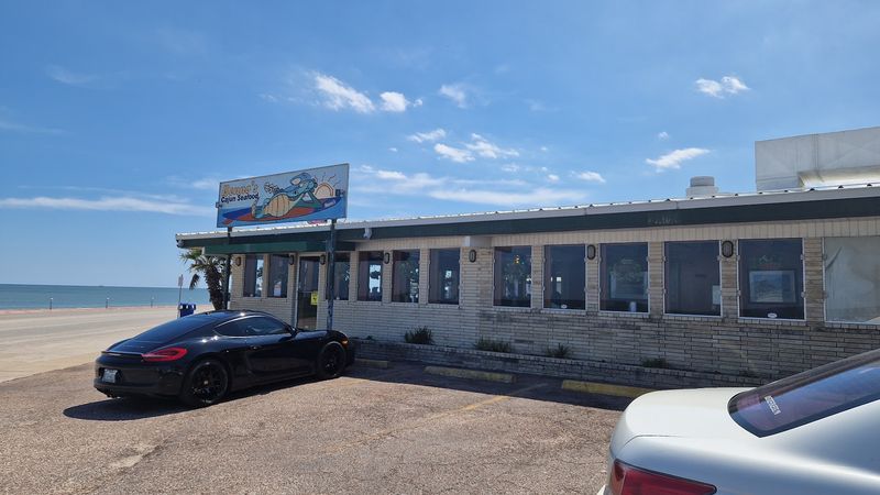 The Casual Atmosphere That Actually Delivers