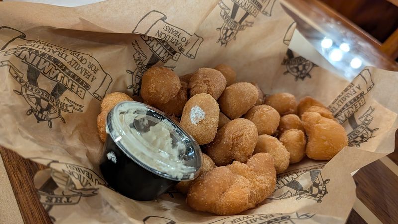 Fried Favorites Add Crowd Appeal