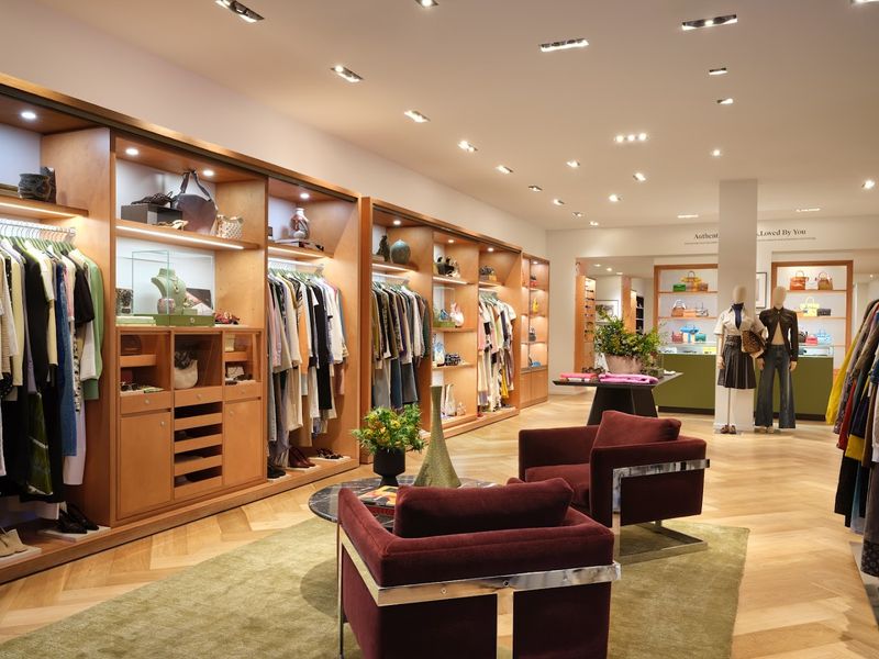 The RealReal Flagship (San Francisco)