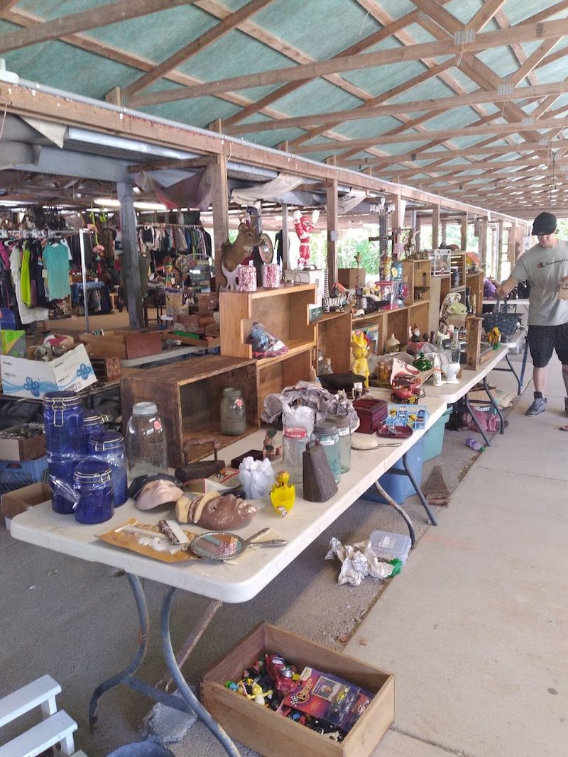 Milton Flea Market