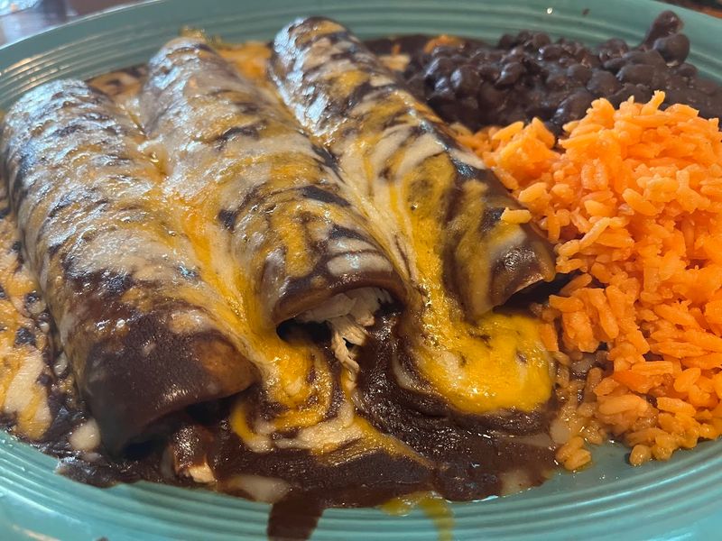 Pollo Mole That Changes How You Think About Sauce Pollo Mole That Changes How You Think About Sauce