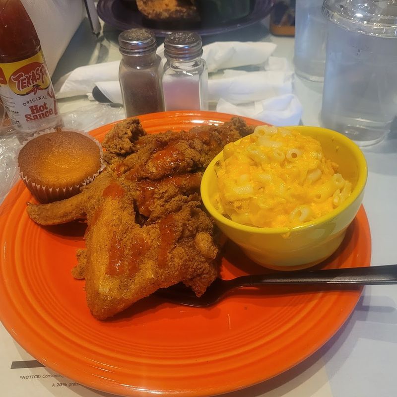 Mac and Cheese That Deserves Its Own Fan Club