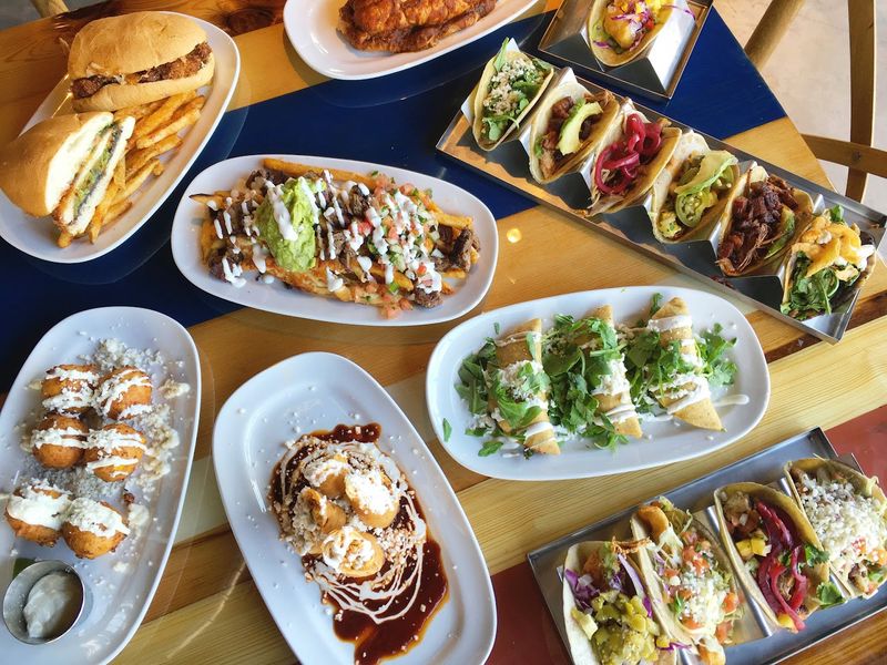 A Spot That Handles Big Groups with Ease