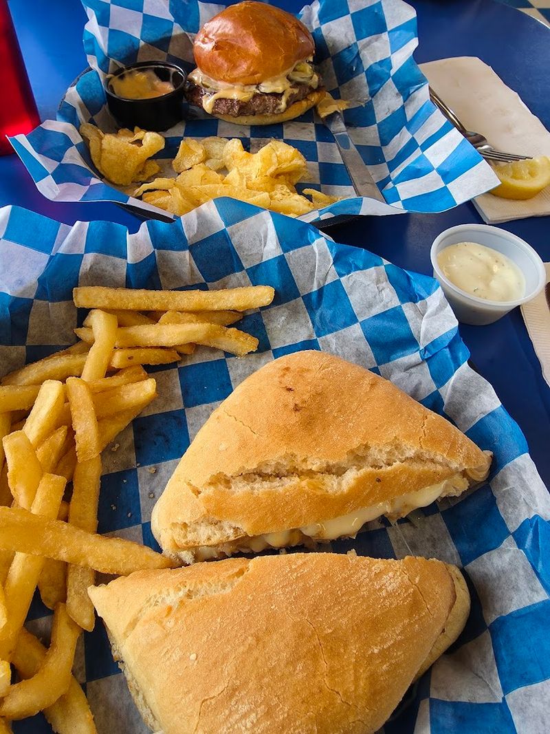 Lunch Favorites That Keep People Coming Back