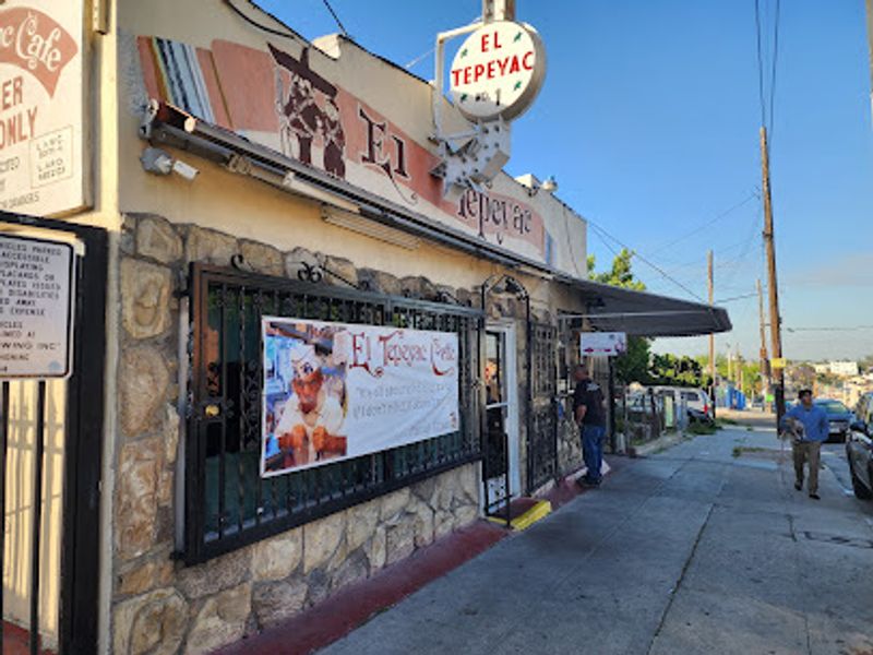 El Tepeyac Café