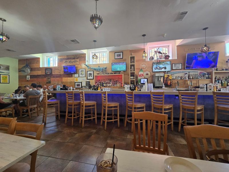 The Happy Hour And Midweek Perks Worth Planning Around