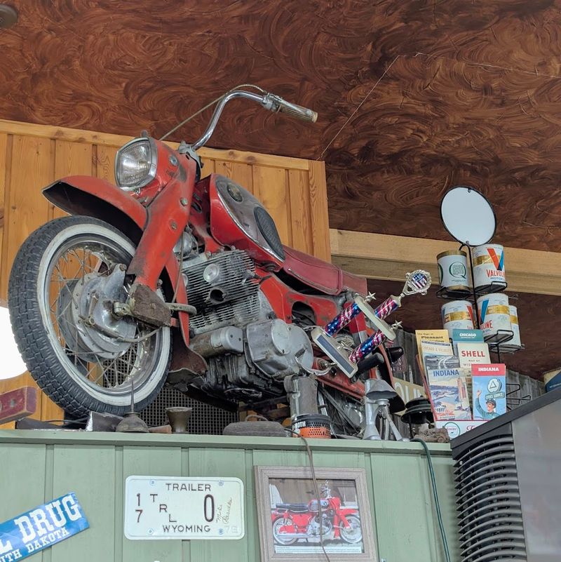 This Mesopotamia Store Feels Bigger Than Expected