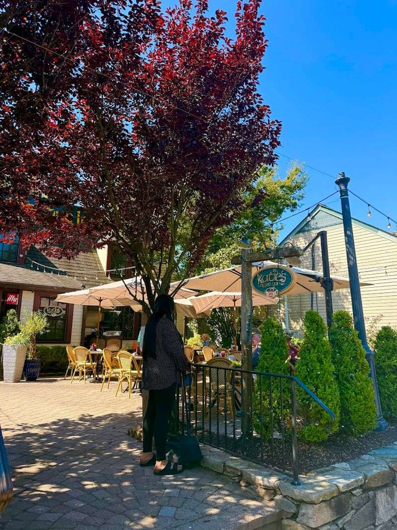Finding Katie's Coffee House and Planning Your Visit