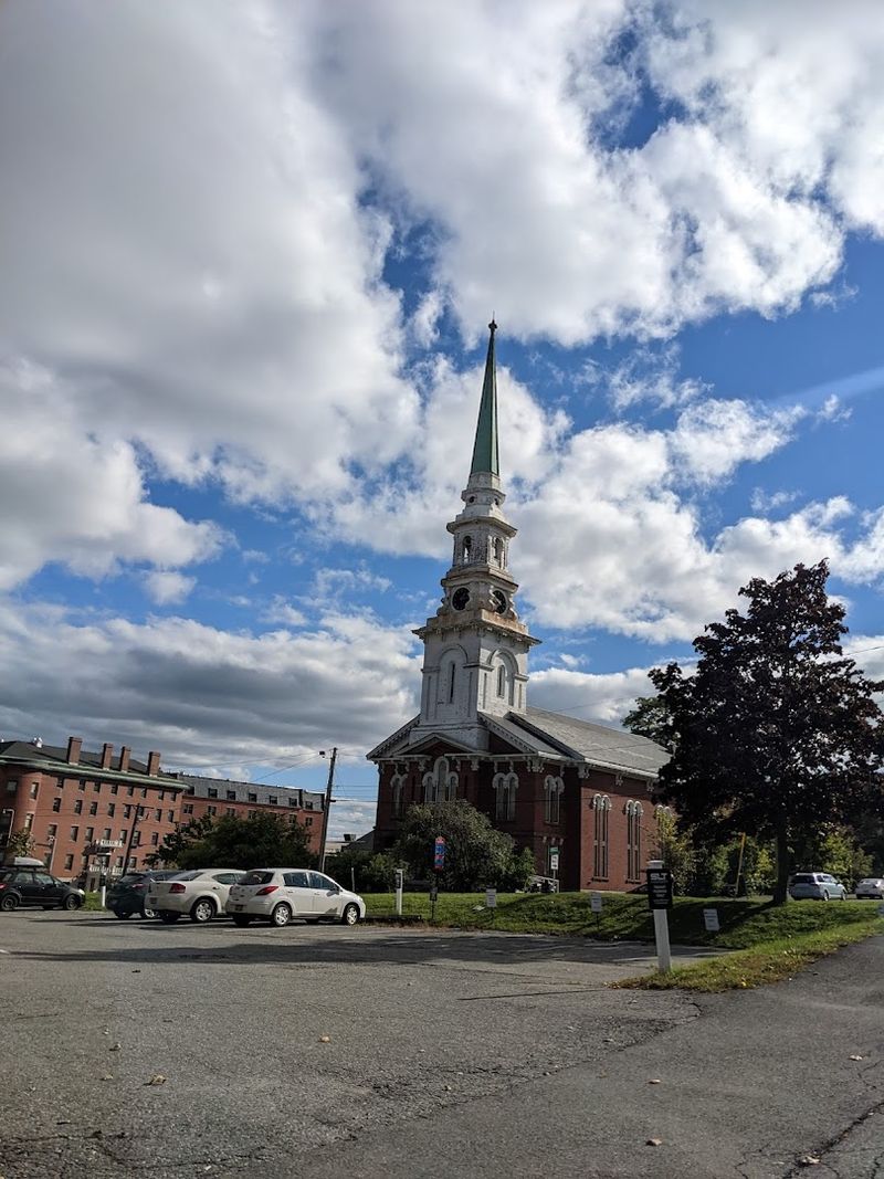 Absence of Heavy Industry Makes a Difference