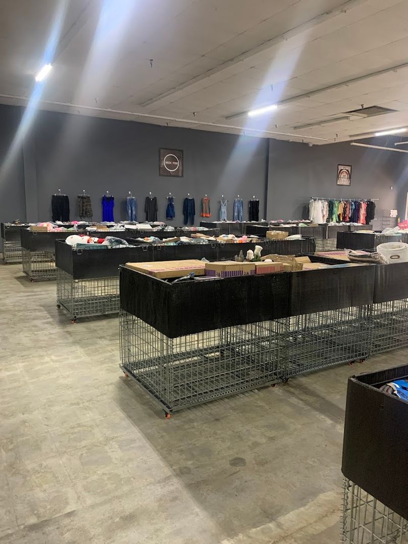 The Thrill Of The Hunt Defeats The Need For Fancy Displays