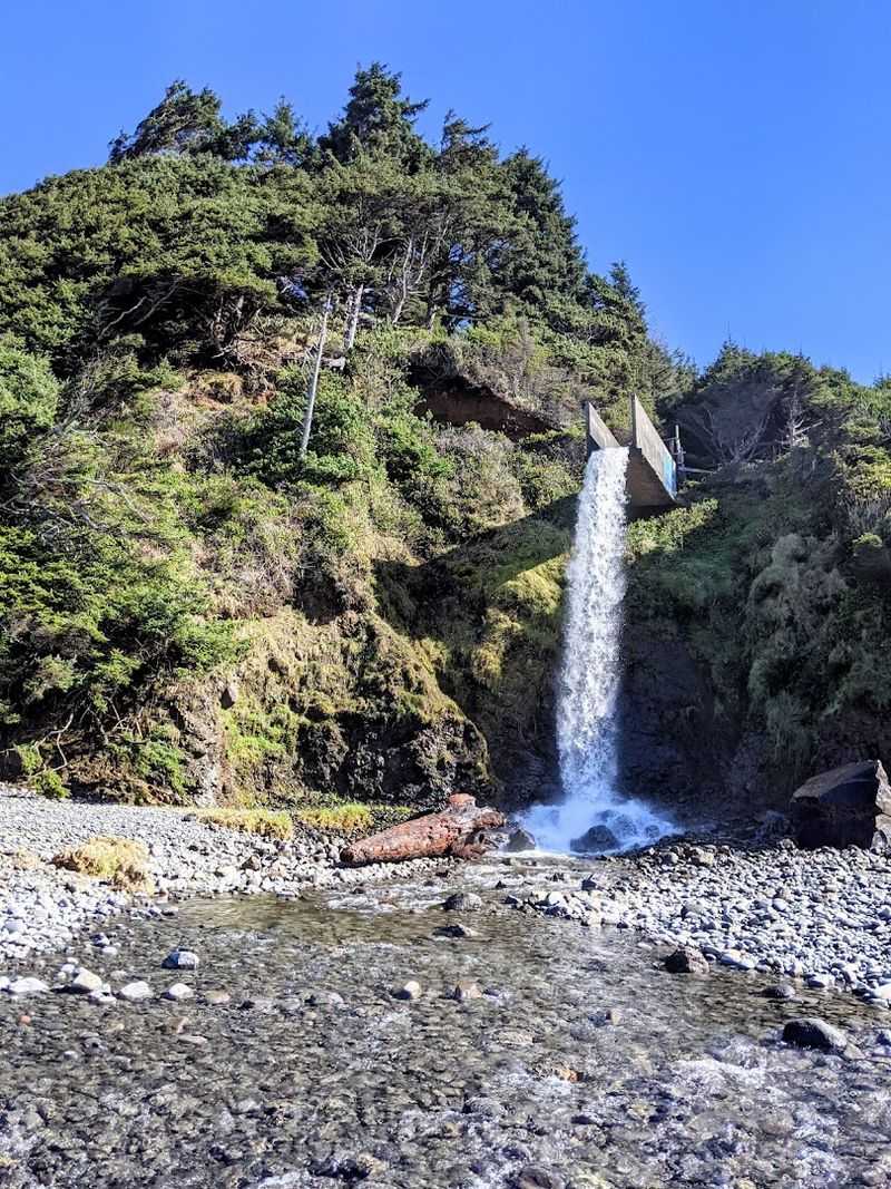 Short Beach, Oceanside, Oregon