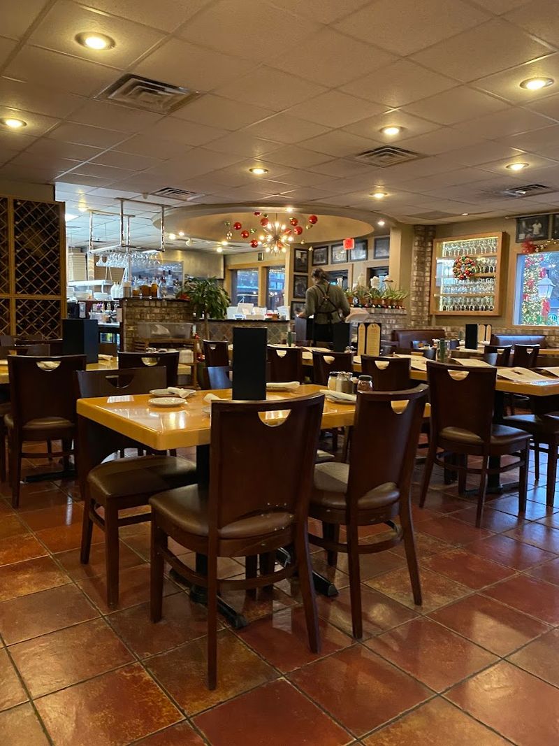 Convenient Location With Nearby Attractions