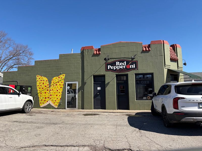 Outdoor Seating on One of Indiana's Most Scenic Main Streets