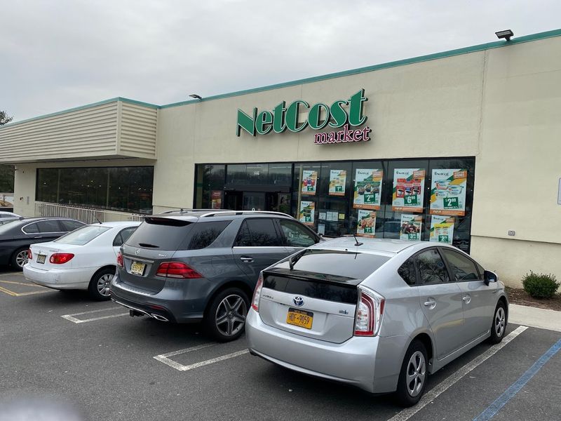 Grocery Aisles That Go Far Beyond the Basics