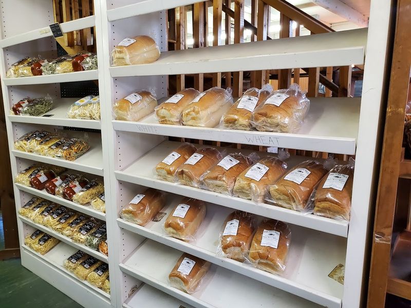 Breads Meats And Cheeses Bring The Crowd In