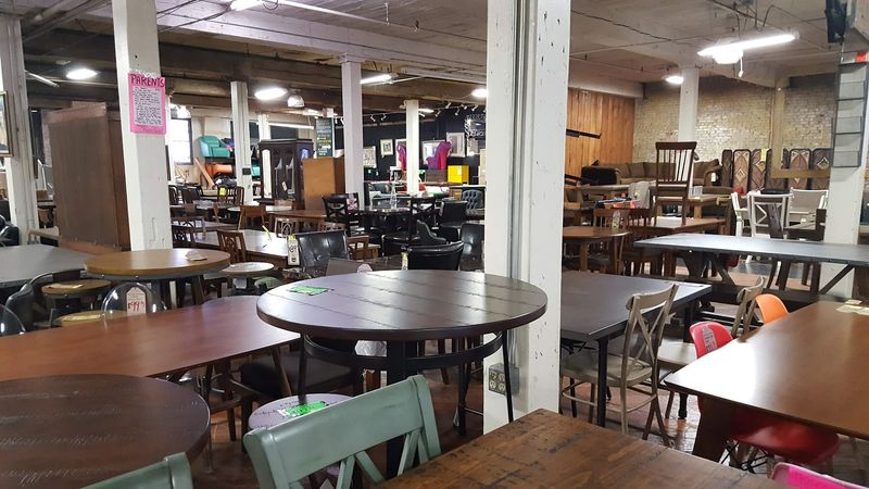 The Warehouse Atmosphere You Can Actually Feel