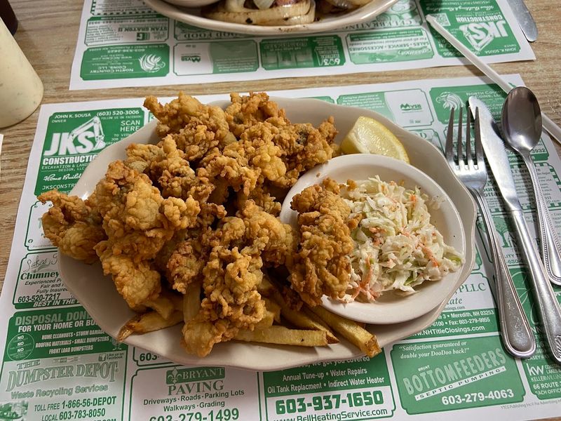 Seafood Selections That Punch Way Above the Diner Weight Class